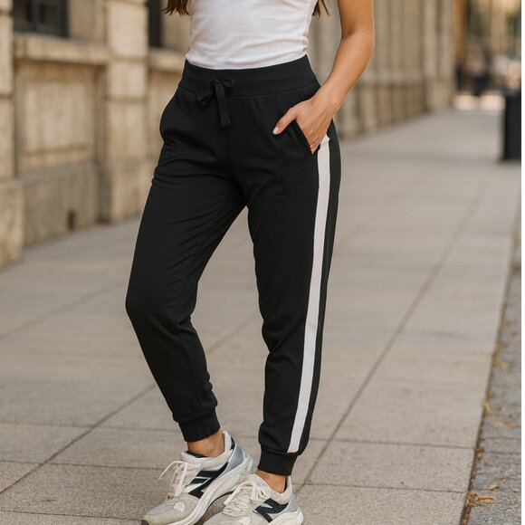 NWOT Athleta High Waisted Metro Track Jogger Pants - Picture 1 of 13